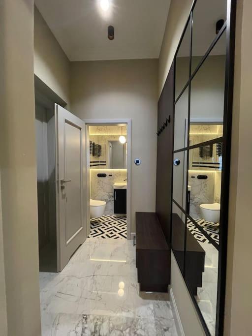 Crown Pearl - Wonderful Apartment, 110Scm, 4 Rooms Cracovie Extérieur photo