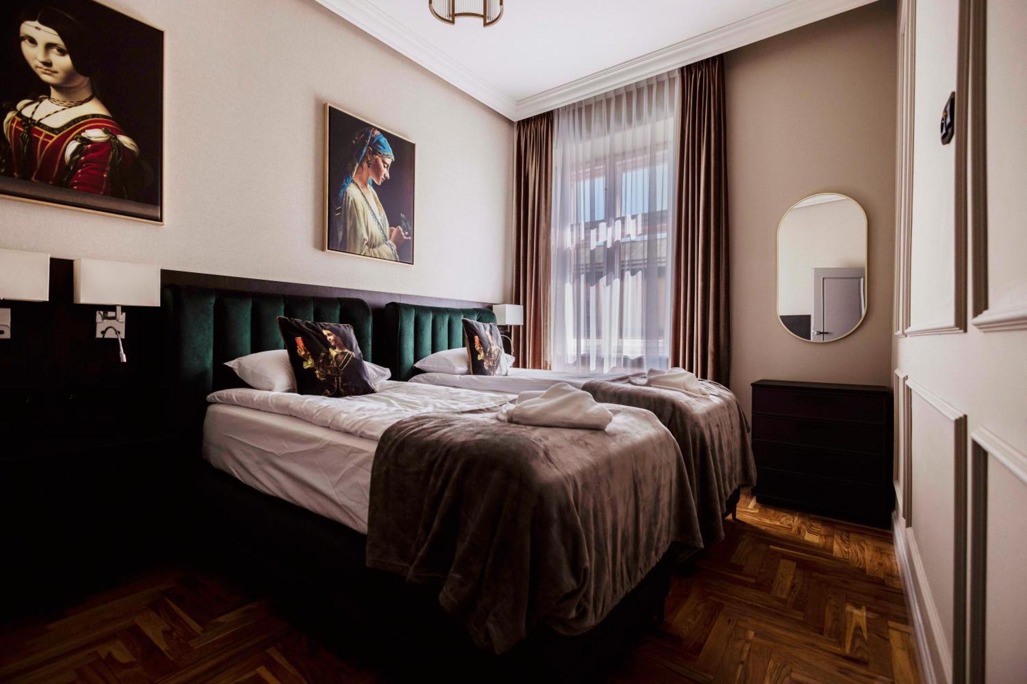 Crown Pearl - Wonderful Apartment, 110Scm, 4 Rooms Cracovie Extérieur photo