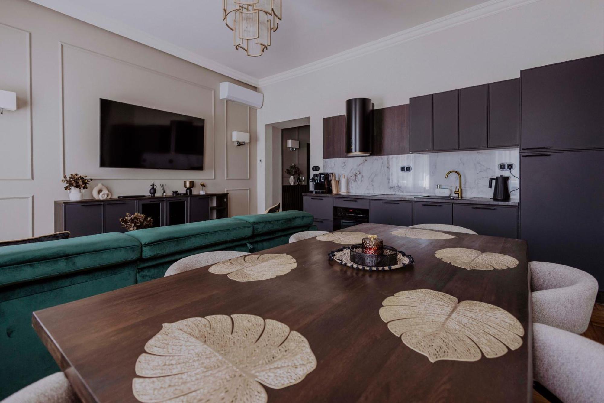 Crown Pearl - Wonderful Apartment, 110Scm, 4 Rooms Cracovie Extérieur photo