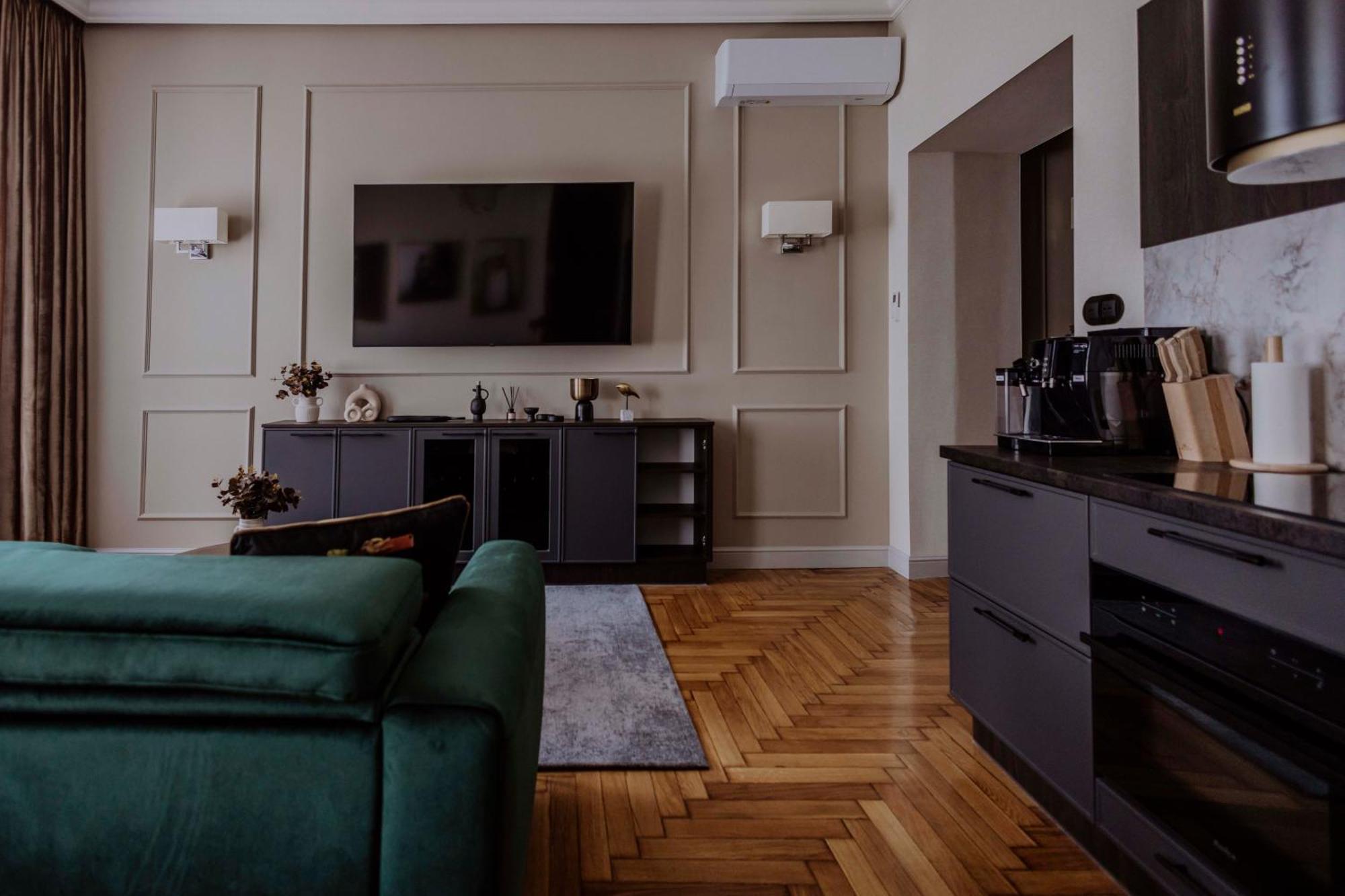 Crown Pearl - Wonderful Apartment, 110Scm, 4 Rooms Cracovie Extérieur photo