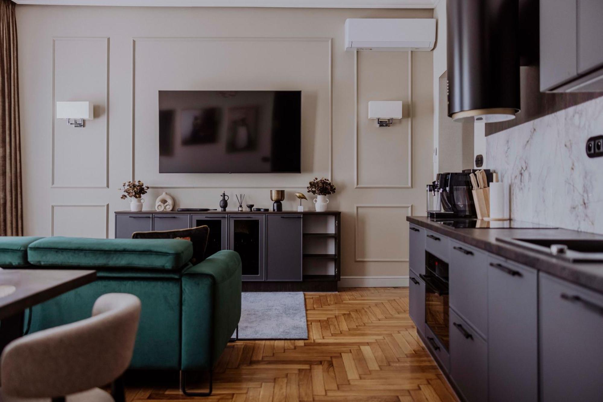 Crown Pearl - Wonderful Apartment, 110Scm, 4 Rooms Cracovie Extérieur photo