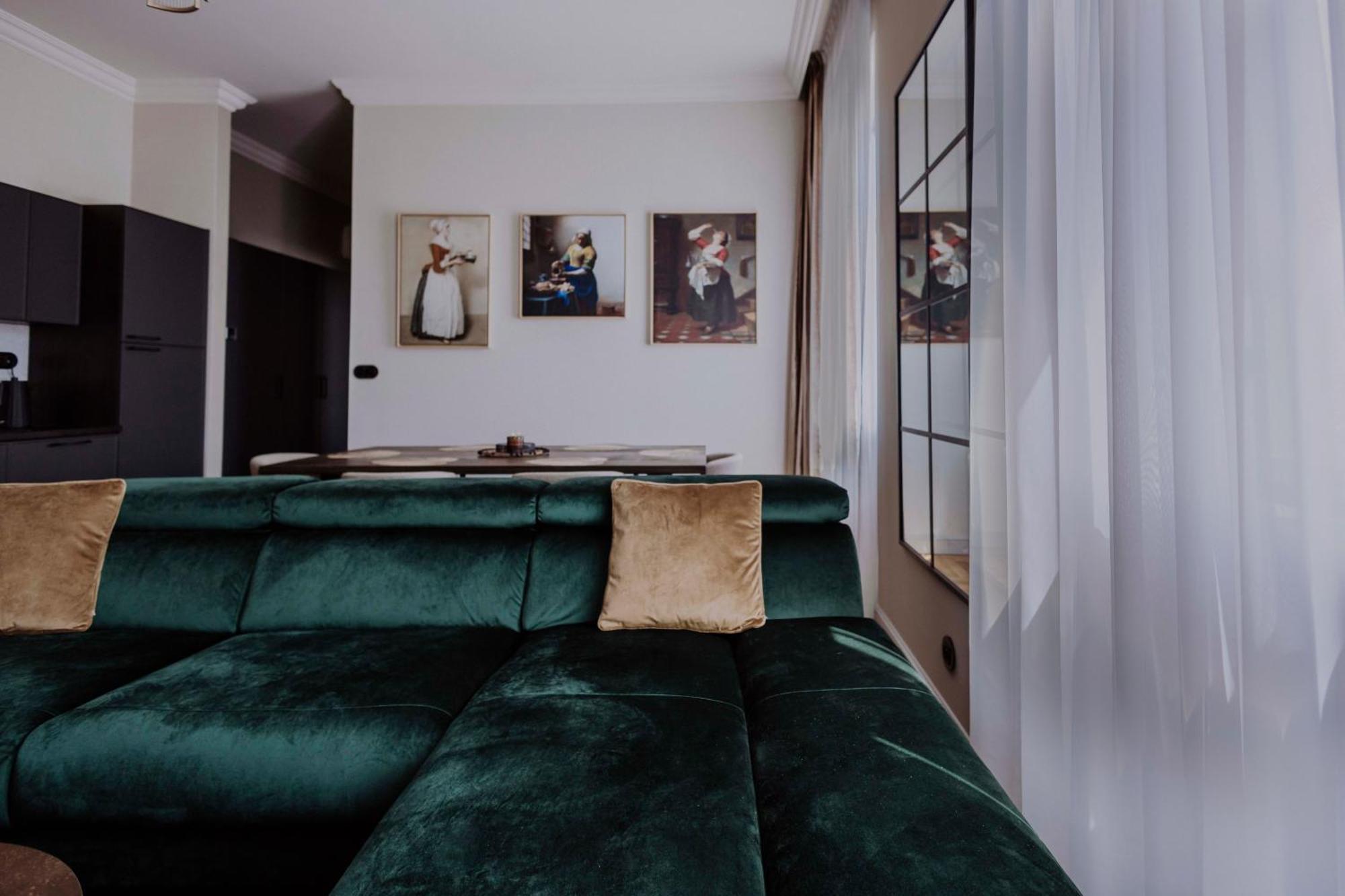 Crown Pearl - Wonderful Apartment, 110Scm, 4 Rooms Cracovie Extérieur photo