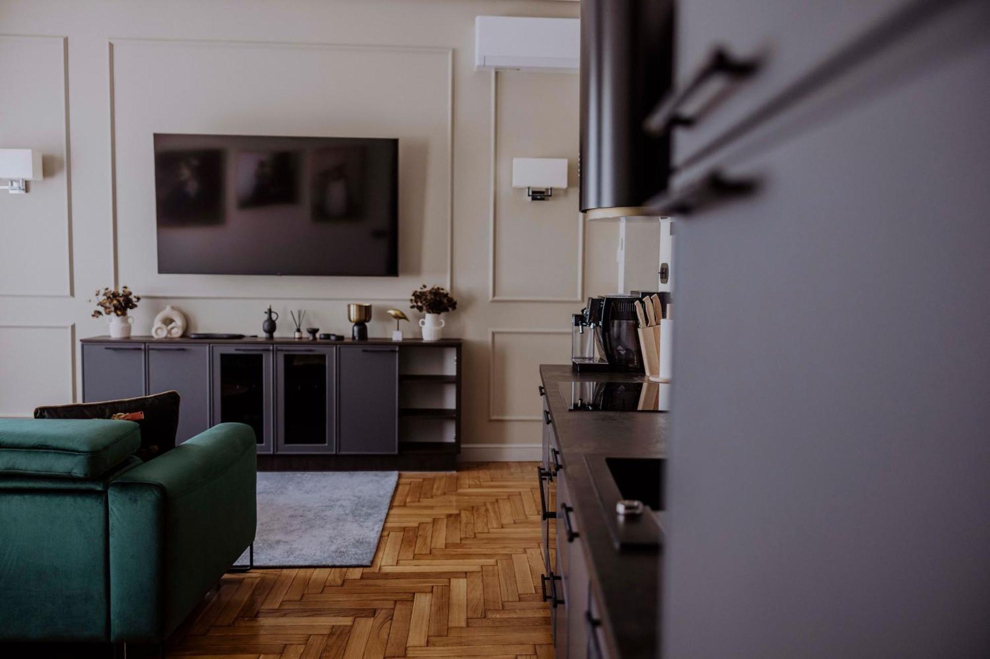 Crown Pearl - Wonderful Apartment, 110Scm, 4 Rooms Cracovie Extérieur photo